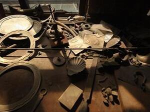 Despite the slowdown in the construction industry, growth continues to be strong, thanks to a thriving import and re-export market