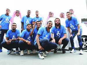 تُعتبر شركة فولكس فاجن الراعي الرسمي لنادي الهلال، حيث تأتي هذه المبادرة ضمن مجموعة المزايا التي يضمها عقد رعاية فولكس واجن السعودية للنادي، و تم تخصيص 11 سيارة للاعبي الفريق الكروي الأول