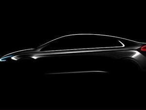 تبقي هيونداي على التفاصيل سرية، ولكن يبدو في الصورة ان السيارة سوف تتخذ شكل هاتشباك كبيرة بخمسة أبواب