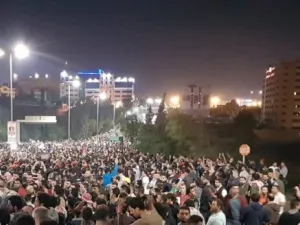 الرزاز بين مطالب المحتجين وضغوط صندوق النقد