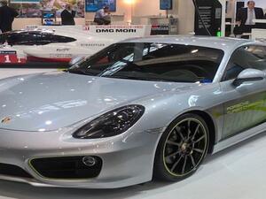 كايمان الجديدة من بورش أسرع سيارة كهربائية في العالم 