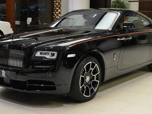 في حلبة ياس مارينا في أبوظبي إطلاق نسخة خاصة من رولز رويس بلاك بادج