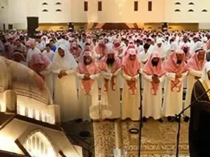 إيقاف رواتب امامة المساجد يشعل تويتر