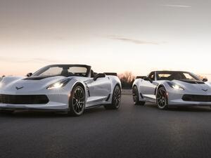 السيارة قامت بإستبدال جنوط مقاس 18 إنش بجنوط جديدة مقاسها 19 إنش ومقاس 20 إنش لفئة Z51، كما أن السيارة أضيف لها لون جديد وهو الأحمر الداكن