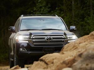 تويوتا لاندكروزر 