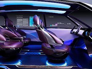 سهلت تويوتا من عملية الدخول والخروج من السيارة بفضل أبوابها المنزلقة المشابهة لأبواب الفان