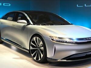 منافسة تسلا تظهر في الرياض وتبهر الجمهور