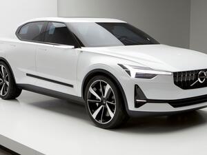 السيارة الكهربائية الأولى ستكون النسخة الإنتاجية من سيارة فولفو الإختبارية 40.2 التي عرضتها في عام 2016