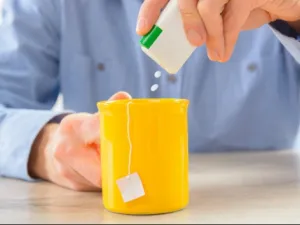أصبح الأسبارتام من أكثر العناصر البديلة للسكر الدارجة (shutterstock.com)
