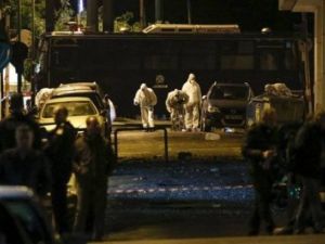 انفجار قنبلة خارج مكاتب اتحاد للاعمال في وسط اثينا