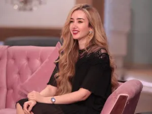 هنا الزاهد