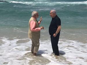 قصفت إسرائيل يوم الثلاثاء الماضي مواقع جنوب دمشق بحجة تواجد قواعد إيرانية هناك