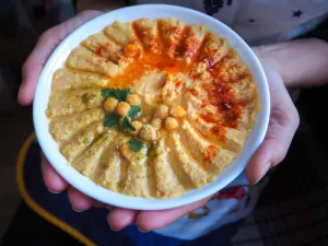 سلطة الحمص على الطريقة الهندية
