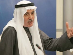 الفنان الكويتي حسين جاسم