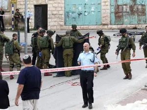 إصابة مستوطن بعملية طعن جنوبي القدس المحتلة
