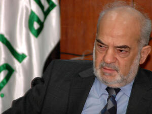 العراق يتحفظ على الفقرتين الخاصتين بحزب الله باجتماع القاهرة
