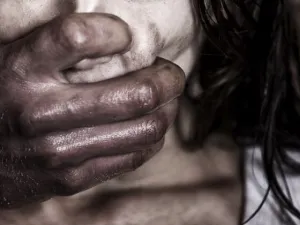 سيحال الأسقف، الذي ينفي التهم الموجة له، إلى المحاكمة
