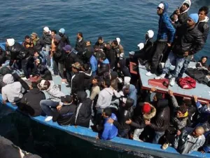 جزيرة ليسبوس اليونانية "على وشك الانفجار" بعد تدفق اللاجئين 