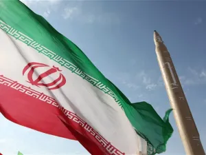 موقع إيراني بين خطاب طائفي وقومي يسأل: لماذا ندعم سوريا؟