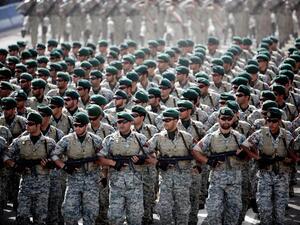 Iranian Army's special forces march past during the Army Day parade in Tehran on April 18, 2013. (AFP/File)