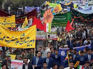 تظاهرات في عموم إيران بالتزامن مع فرض العقوبات الأمريكية