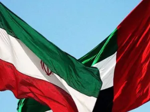 لايران حوالى 10 مدارس في دولة الامارات حيث تقيم جالية ايرانية كبيرة