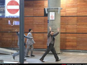 الإيرانيون لحظة وصولهم طهران