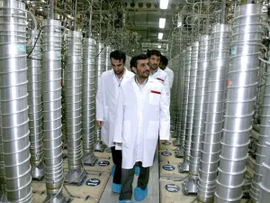 طهران تؤكد سلمية برنامجها النووي 
