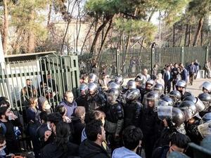 من الاحتجاجات في العاصمة الايرانية