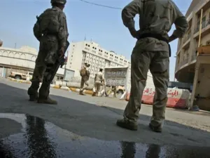 نجاة مبعوث الامم المتحدة في العراق 