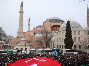 آياصوفيا اكتسب صفة المتحف منذ زمن ليس ببعيد جدا