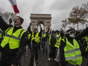 احتجاجات "السترات الصفراء" في باريس للسبت الـ21 على التوالي