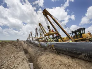 In 2013, Jordan and Iraq agreed on the idea of the 1,700-kilometer (1,000-mile) pipeline to run from Basra to Aqaba at a cost of $18 billion. (Shutterstock)