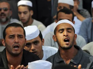 تخبط حكومي في التعاطي مع أخطار الطائفية الدينية في الجزائر