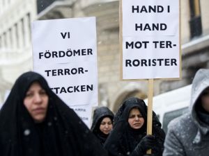 المسلمون في أوروبا يتعرضون لضغوط متزايدة بسبب الإسلاموفوبيا - ارشيف