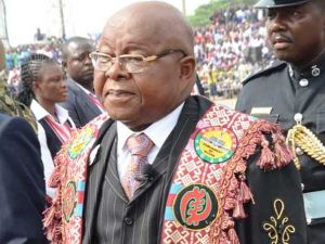 رئيس البرلمان الغاني أرون مايك