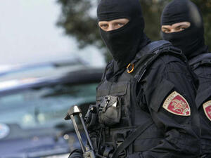 عنصران من القوات الخاصة الصربية / ارشيف
