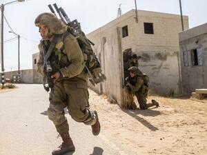 لم تذكر القناة الثانية ولا بيان الجيش أسباب هجوم المستوطنين على الجنود 