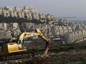 الكنيست يمهد لمشروع قانون يشرع المستوطنات العشوائية

