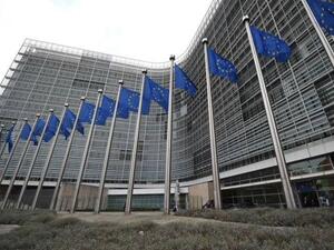 ينص حل الدولتين على وجود دولة إسرائيلية وأخرى فلسطينية تعيشان جنبا إلى جنب 