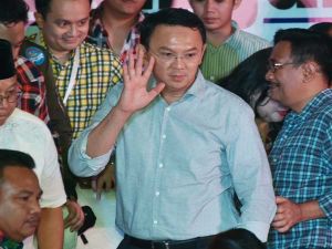 طالب المدعون بتعليق الحكم لمدة سنتين 
