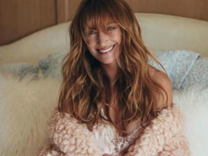 The 67-year-old actress posted a photo Wednesday on Instagram from her third feature for the magazine, having previously posed in 1973 and 1987. (Source: janeseymour - Instagram)