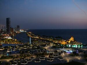 The new waterfront project is located along the Red Sea coast and has a total area of 730,000 square meters with a length of more than 4 km. (Courtesy of Arab News) The new waterfront project is located along the Red Sea coast and has a total area of 730,000 square meters with a length of more than 4 km. (Courtesy of Arab News)