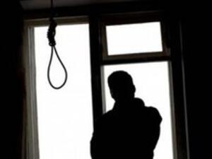 According to psychologist Dr. Reza Yazdani the increase in suicides among younger people is a symptom of a depressed and unhealthy society. (IranWire)