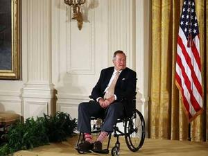 وفاة الرئيس الأميركي الأسبق جورج بوش الأب