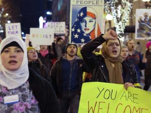 إقامة مؤقتة للاجانب العالقين في كندا