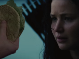 Step aside Peeta, Katniss has a new lover now. (Twitter)