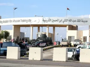 اثار الحادث صدمة في الاردن خصوصا لتزامنه مع الذكرى العاشرة لتفجيرات عمان 