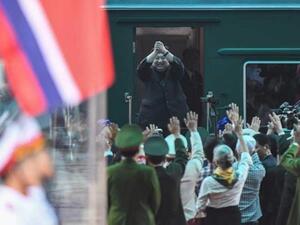 كيم جونغ أون يتوجه إلى الصين بالقطار عائدا إلى بلده في ختام زيارته لفيتنام