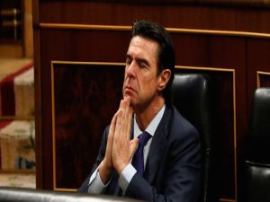 اقتراح خوسي مانويل صوريا لمنصب مدير البنك الدولي تضع راخوي في ورطة جديدة